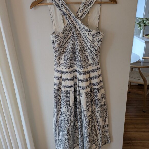 Elliatt Portion Blue Ivory Criss Cross Midi Dress - Picture 2 of 4